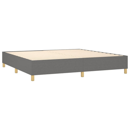 Boxspringbett mit hoher Rückenlehne, inkl. Matratze 200x200 cm