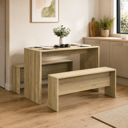 Platzsparende Essecke mit Tisch und zwei Bänken