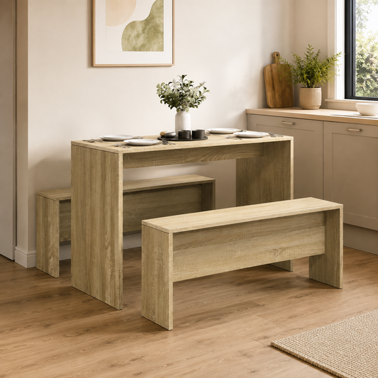 Platzsparende Essecke mit Tisch und zwei Bänken